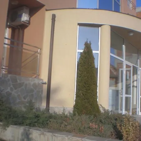 Levante Apartcomplex شقة فندقية