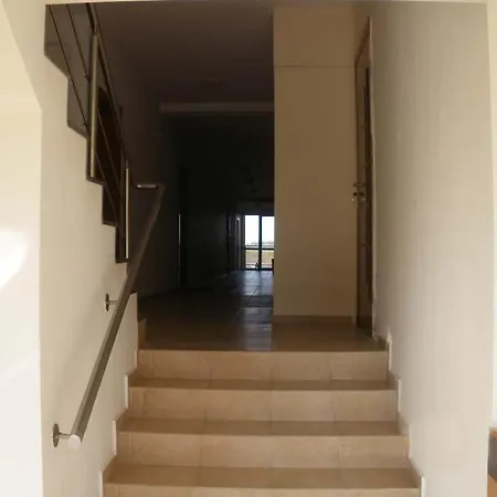 Levante Apartcomplex 아파트호텔 *